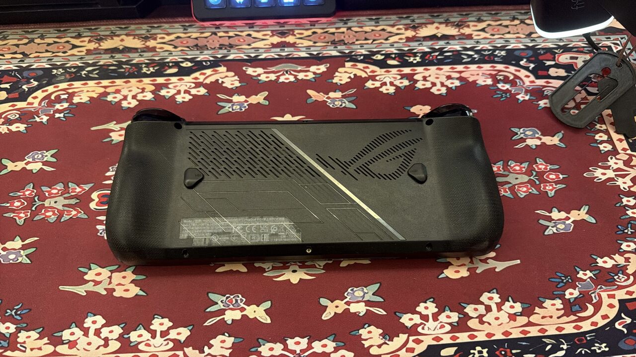 Riyadh, Computers, SAR 2650,  ASUS ROG Ally X (24GB RAM / 1TB SSD) - Like New + Charger & Free Case