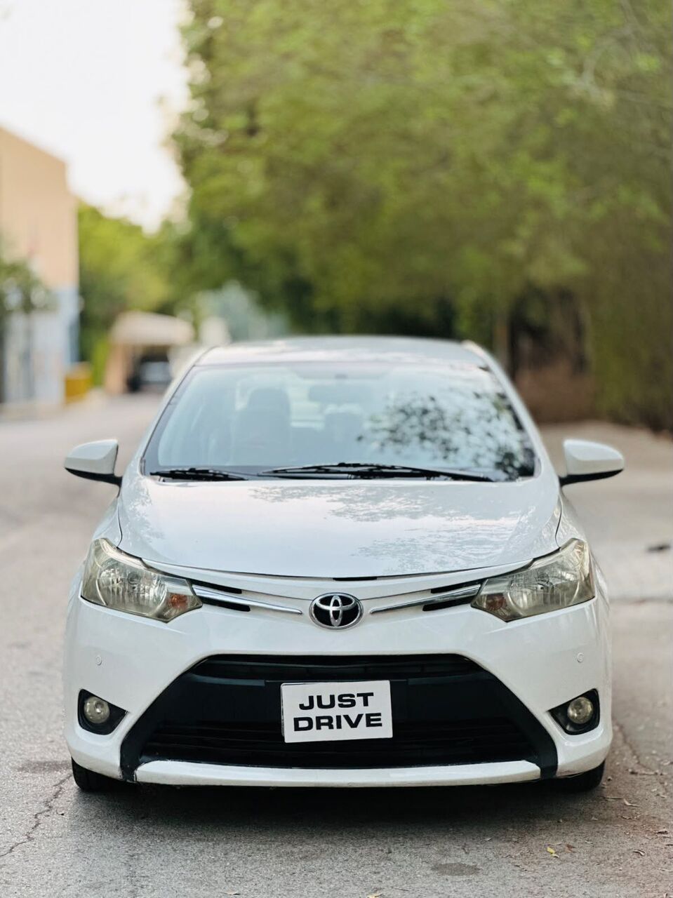 Segaya, Vehicles, Cars & Trucks , BHD 2350,  Toyota Yaris,  2014,  Automatic,  215000 KM,    MODEL WELL MAINTAINED USED CAR CALL OR WHATSAPP ON 35400768 ,33665080