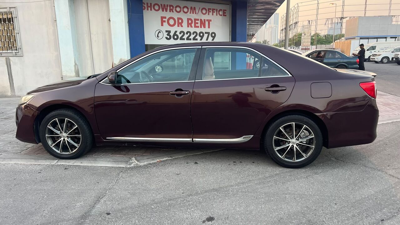 Manama, Vehicles, Cars & Trucks , BHD 3650,  Toyota Camry,  2015,  Automatic,  145000 KM,    Excellent Condition Price 3650