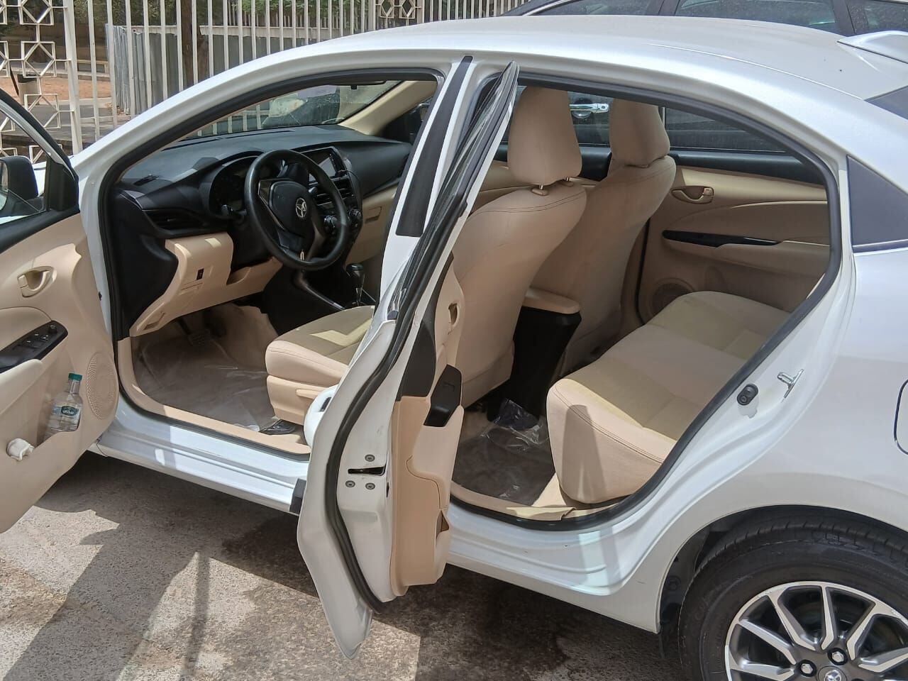 Al Wizarat, Vehicles, Cars & Trucks , SAR 43000,  Toyota Yaris,  2022,  Automatic,  147347 KM,
