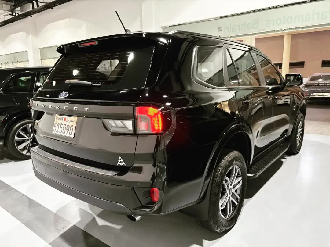 Amwaj Islands, Vehicles, Cars & Trucks , BHD 10995,  Ford Everest XLS,  2025,  Automatic,  21000 KM,   Under Warranty Service Package