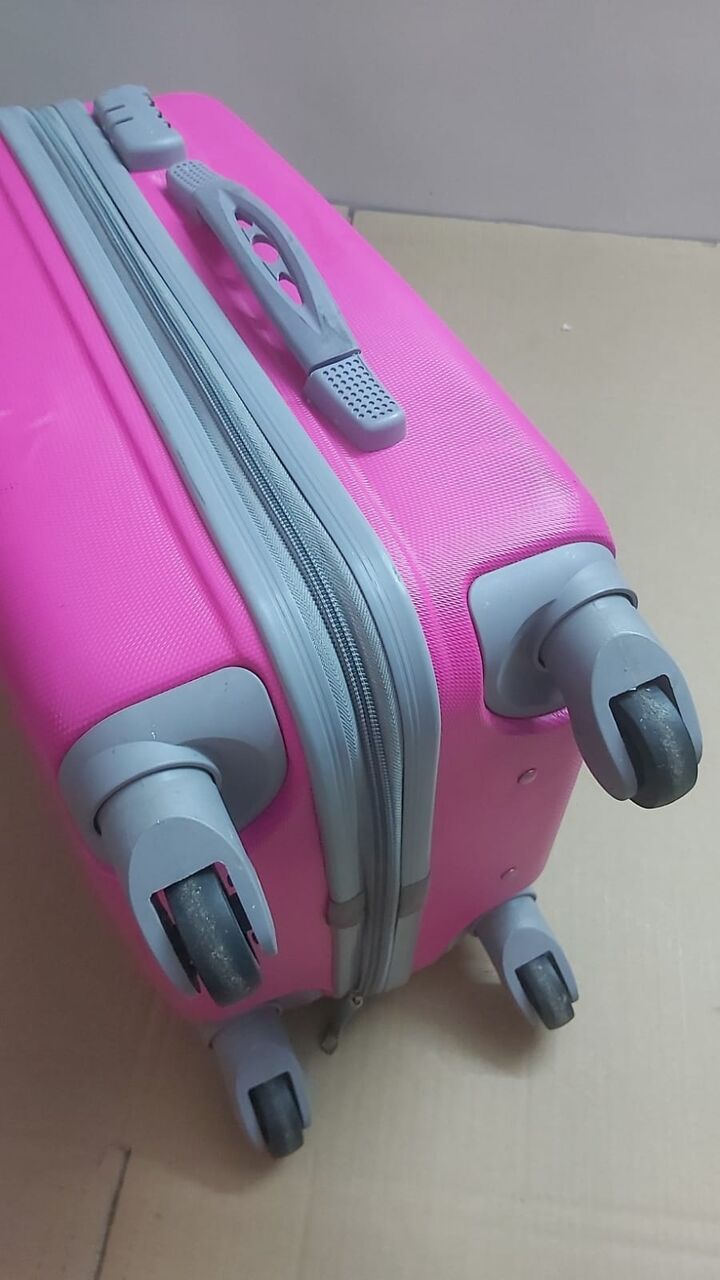 Riyadh, Household Items, SAR 50,  Hand Carry Bag For Girl