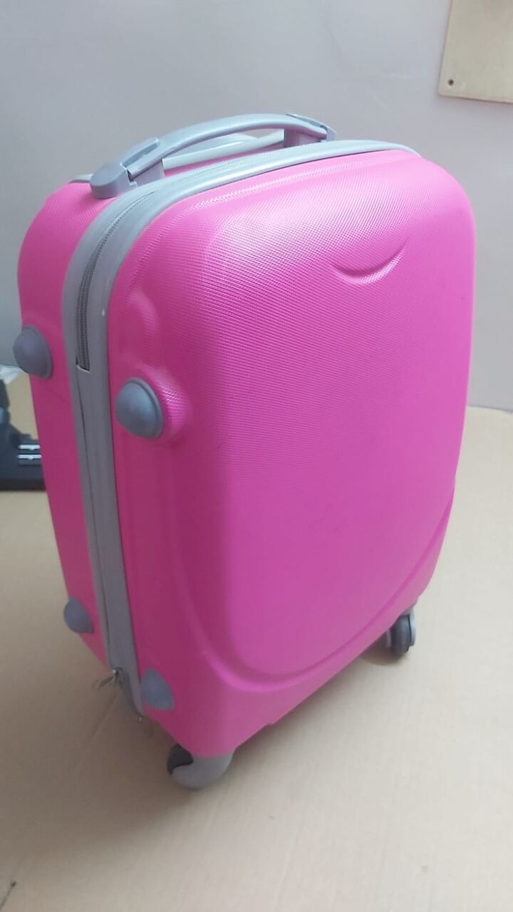 Riyadh, Household Items, SAR 50,  Hand Carry Bag For Girl