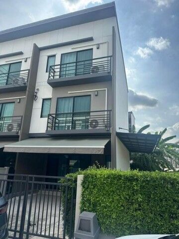 Bangkok, Villas, THB 35000,  38 Sq. Feet,  HR 10493 ให้เช่าทาวน์โฮม 3 ชั้นหลังมุม 3 ห้อง