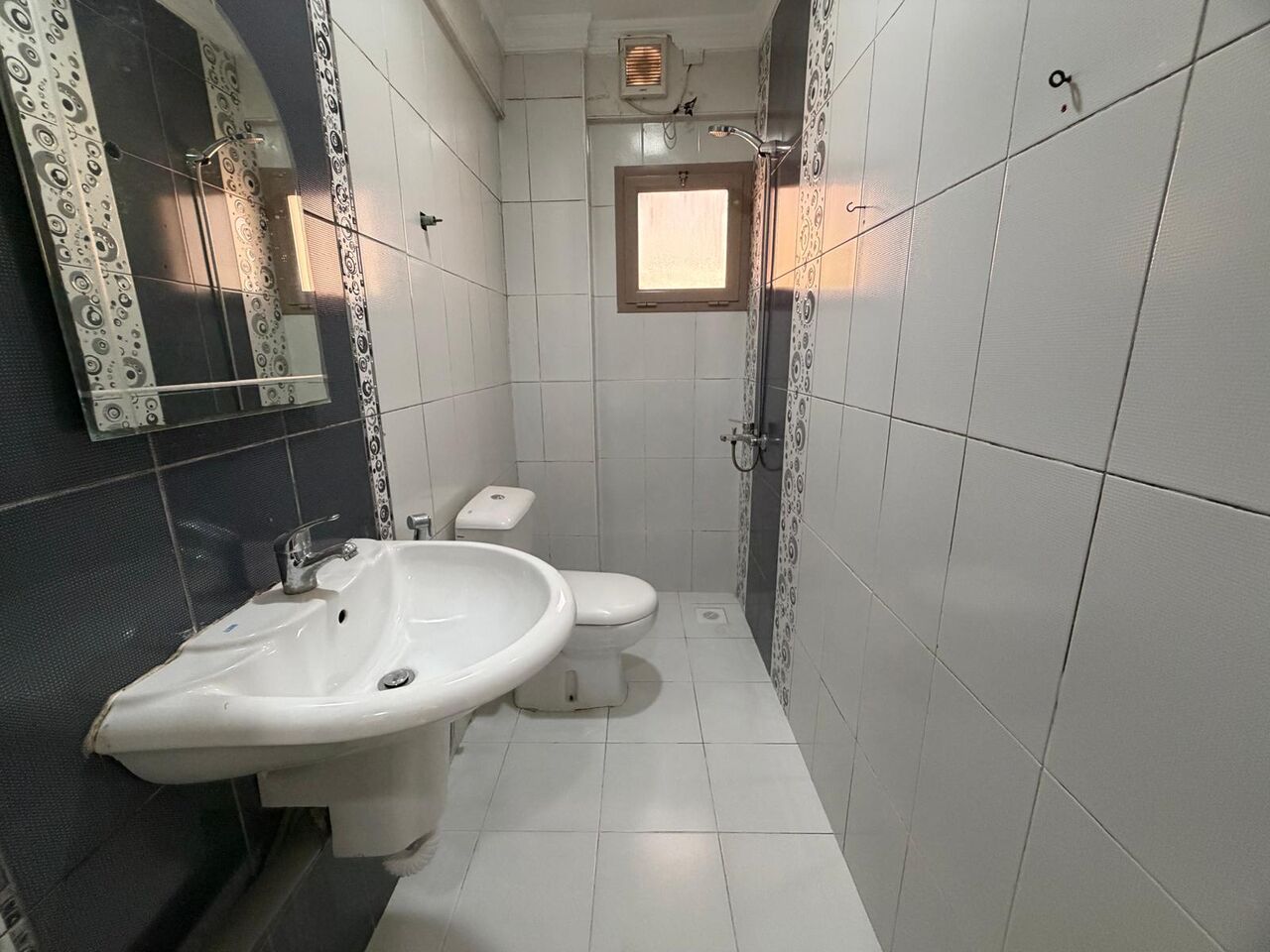 Adliya, Apartments, Flats, Houses & Villas, BHD 170/month,  Studio,  Budget Friendly Studio Apartment For 170BD (EWA Inclusive) With Open Kitchen