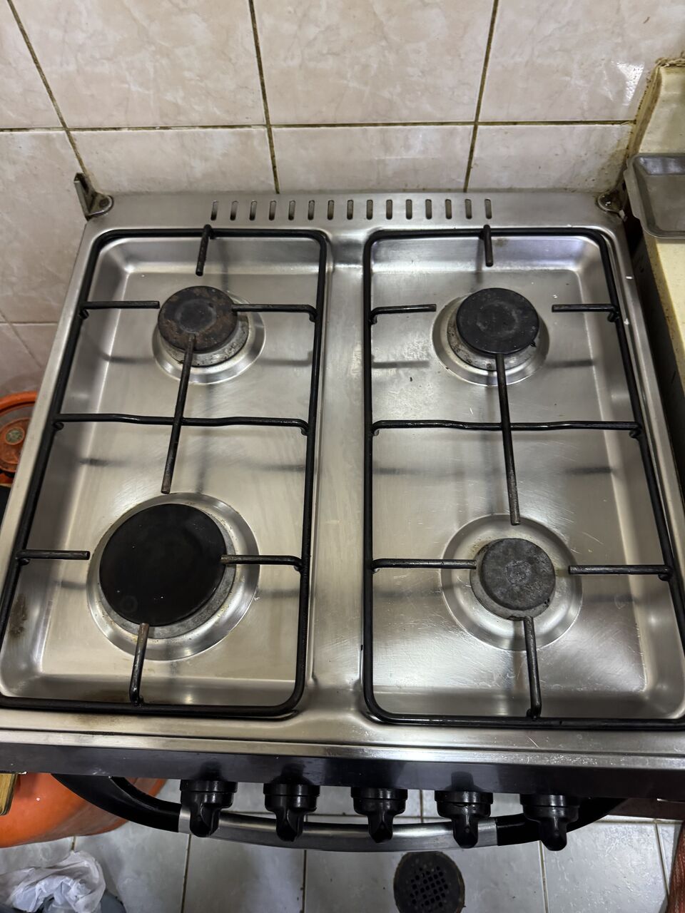Jubail, Household Items, SAR 400,  4 Burner Gas Cooking Range