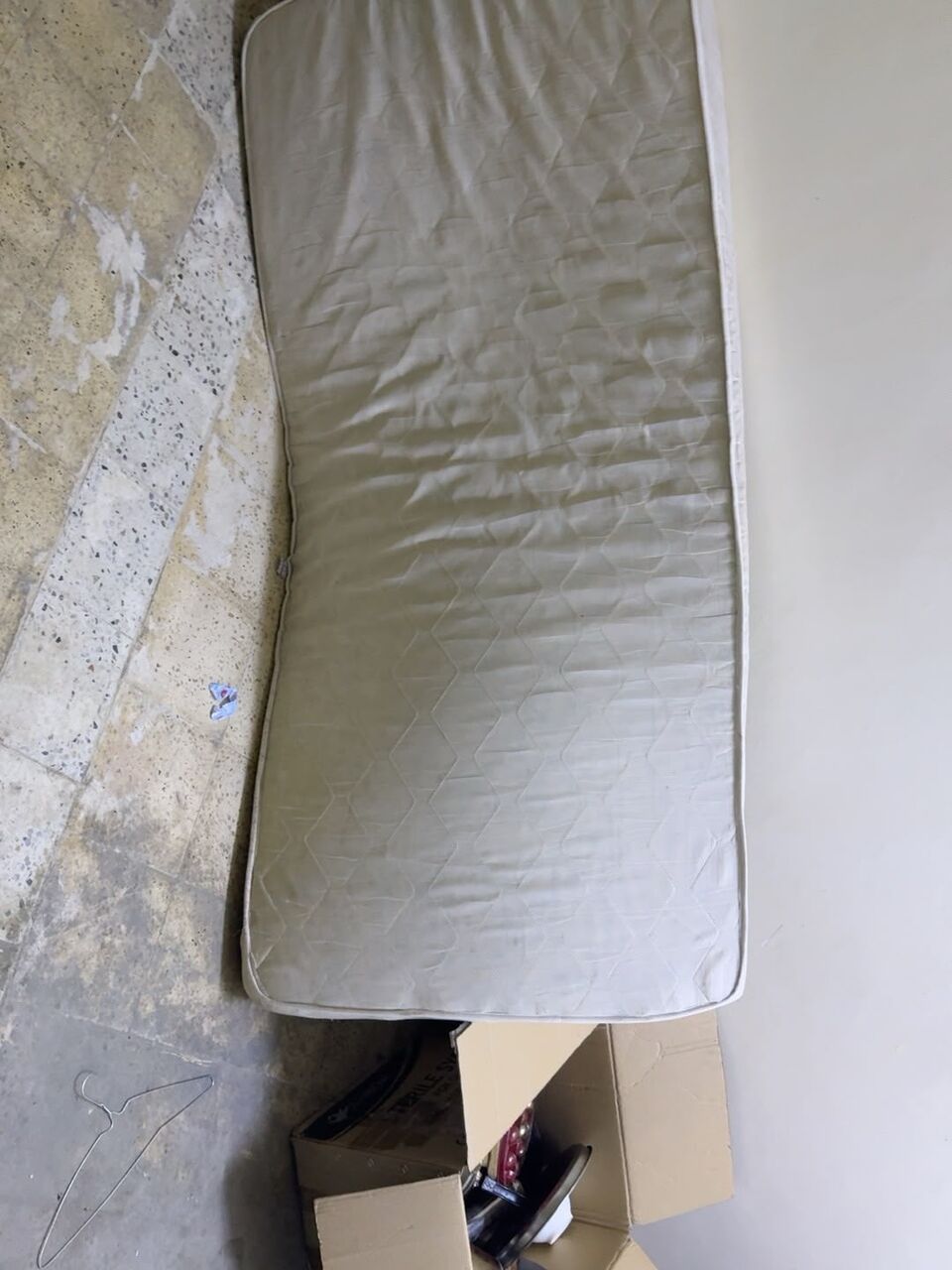 Al Batha, Household Items, SAR 100,  Used Household Items For Sale-100 Riyal