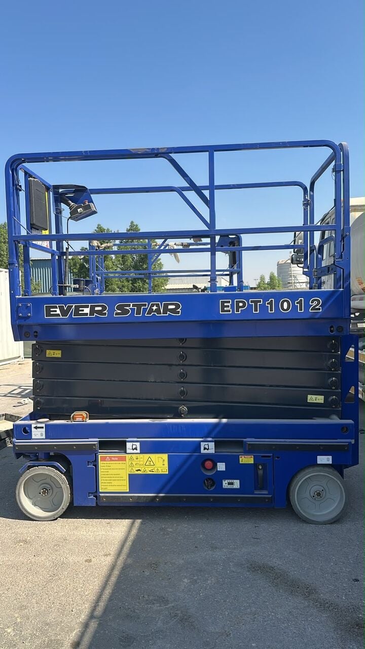 Al Jubail Al Balad, Automotive, Rent Yearly Jubail Scissor Lift 10 M And 12 M Heavy Equipment