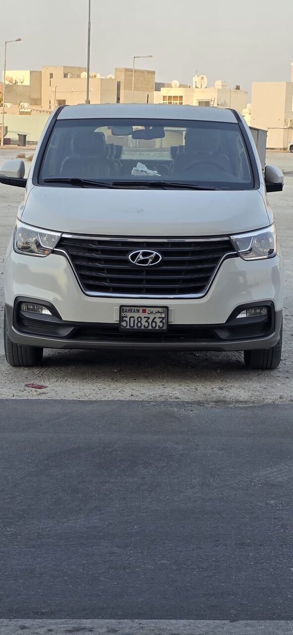 Isa Town, Vehicles, Cars & Trucks , BHD 5,  Hyundai H1,  2019,  Automatic,  180000 KM,   For Sale