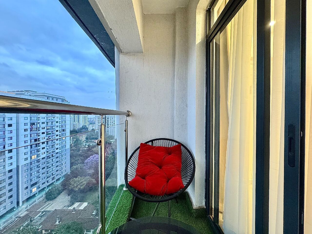 Nairobi, Apartments, Flats, Houses & Villas, USD 1600/month,  2 BR,  Fully Furnished 2 Bedroom Apartment In Kilimani, Nairobi, Kenya | USD 1,600/Month