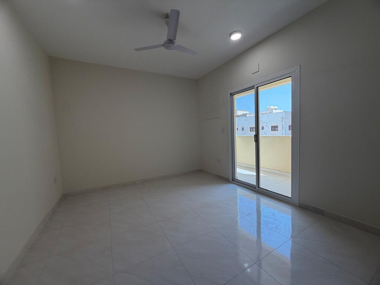 Adliya, Apartments, Flats, Houses & Villas, BHD 230/month,  2 BR,  2 Bedroom Apartment Available In Brand New Building For 230 BD Without EWA
