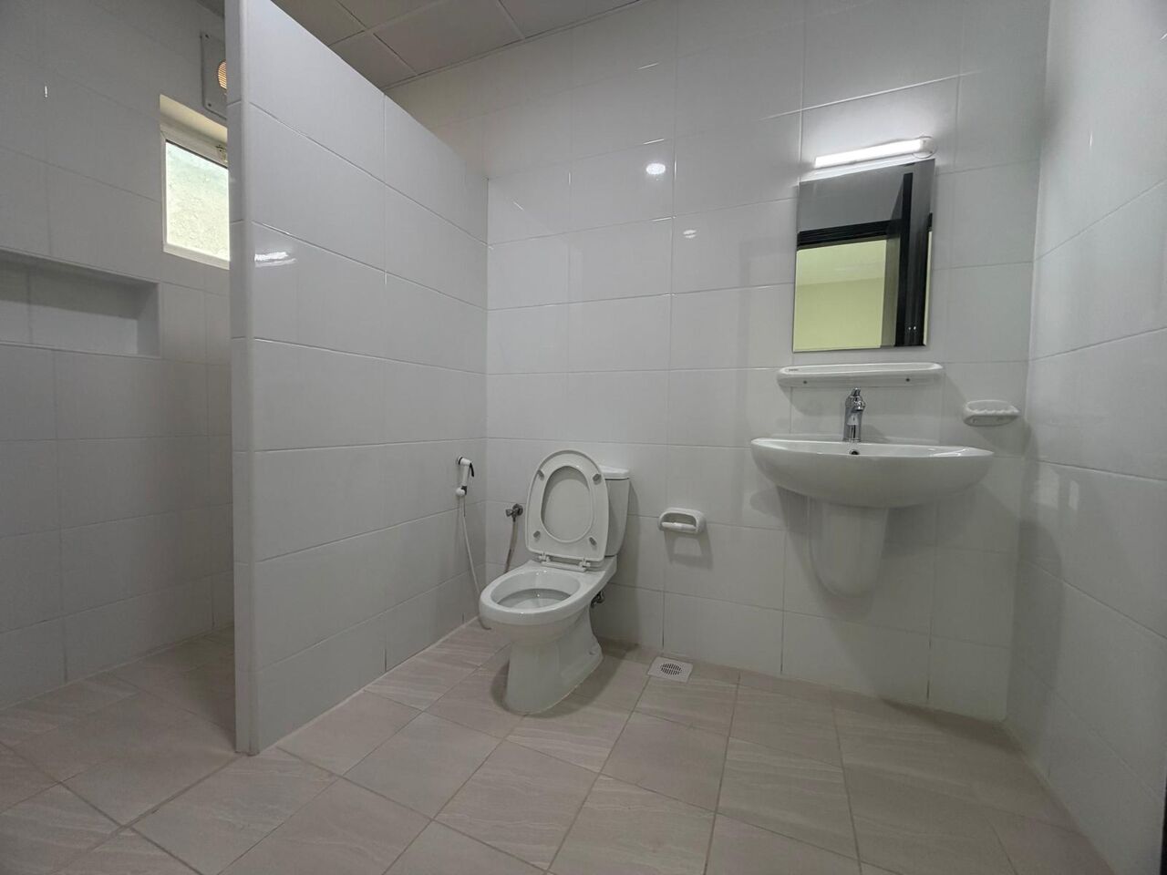 Adliya, Apartments, Flats, Houses & Villas, BHD 230/month,  2 BR,  2 Bedroom Apartment Available In Brand New Building For 230 BD Without EWA