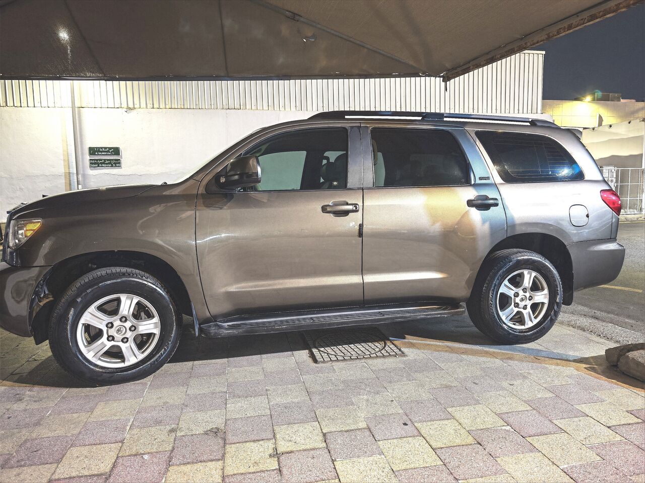 Jeddah, Vehicles, Cars & Trucks , SAR 43000,  Toyota Sequoia,  2011,  Automatic,  325000 KM,