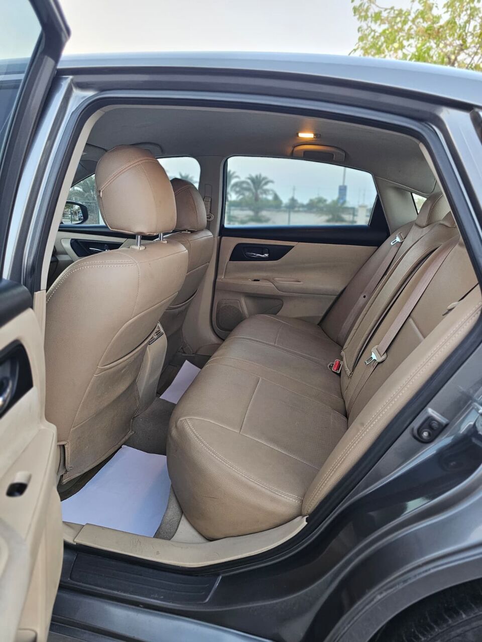 East Riffa, Vehicles, Cars & Trucks , BHD 1900,  Nissan Altima,  2014,  Automatic,  200000 KM,    - 200K KM  - Pass & Insr 31st March 27 - Orig Paint - 0 Accid - 1900 BD