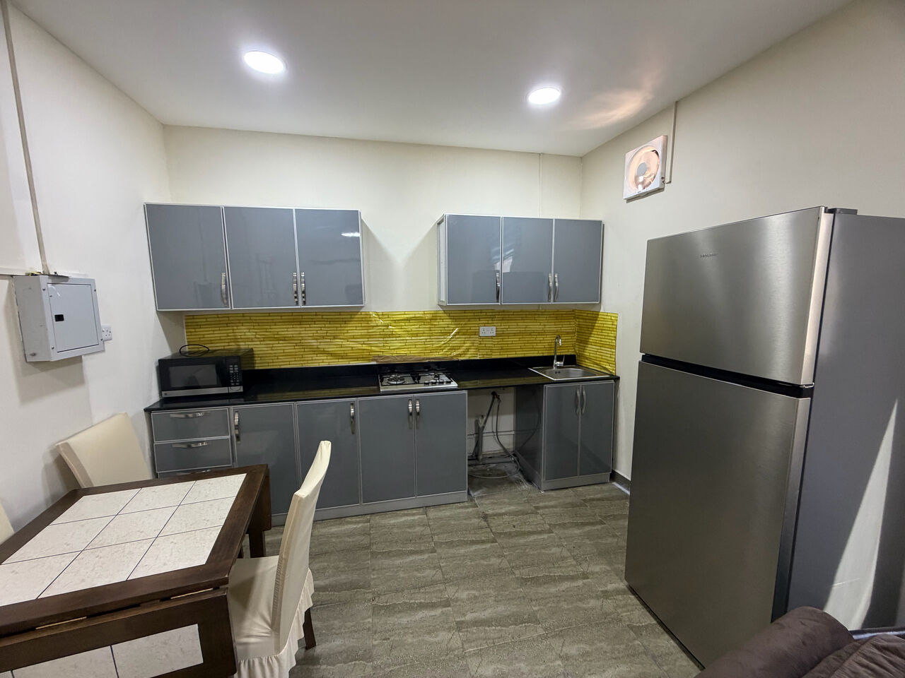 Adliya, Apartments, Flats, Houses & Villas, BHD 230/month,  2 BR,  1 Bedroom Flat For Rent Unlimited Ewa