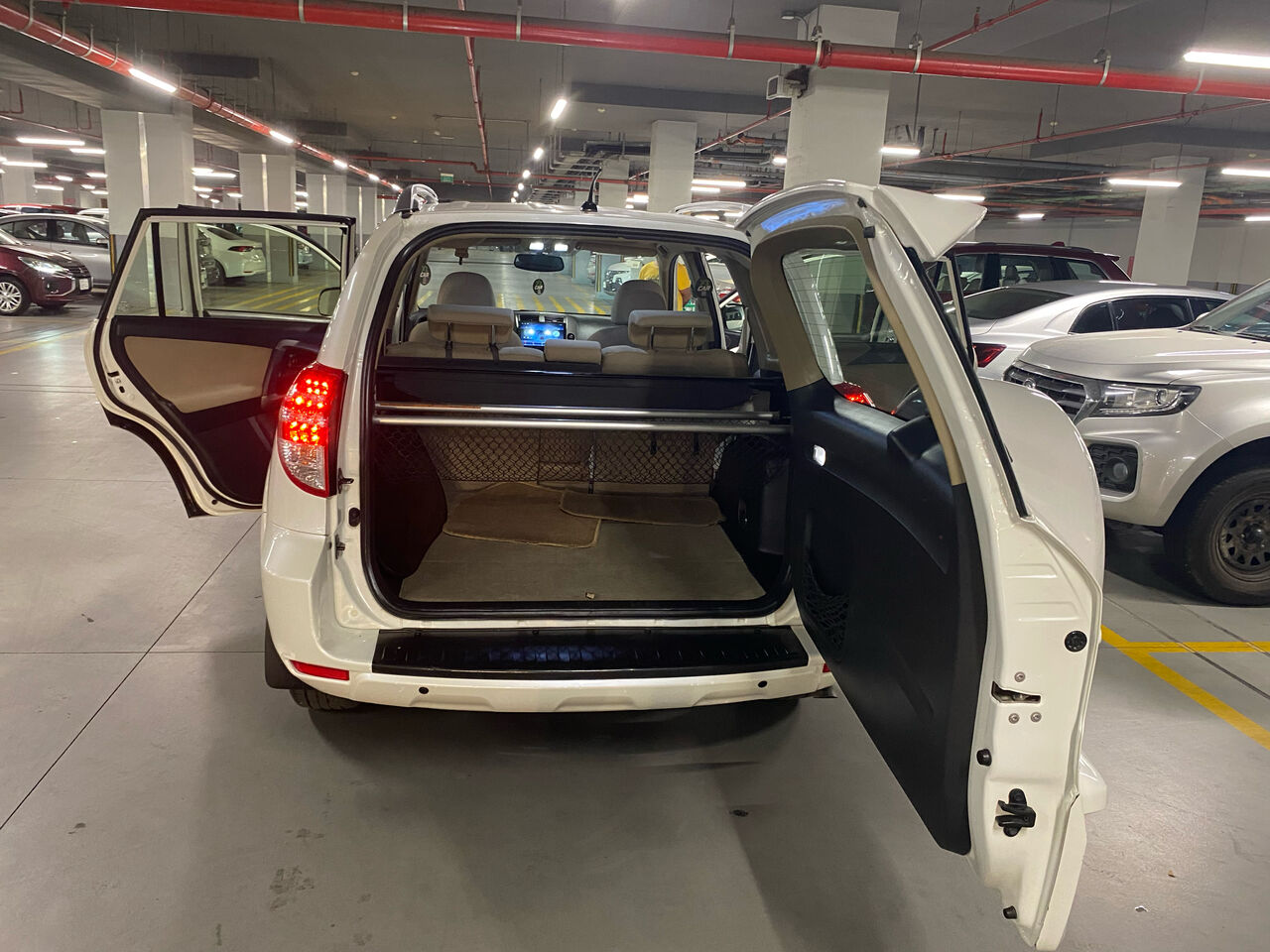 Jeddah, Vehicles, Cars & Trucks , SAR 34000,  Toyota RAV4,  2012,  Automatic,  265000 KM,