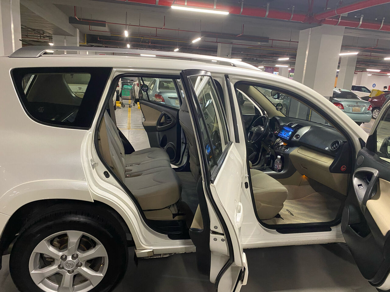 Jeddah, Vehicles, Cars & Trucks , SAR 34000,  Toyota RAV4,  2012,  Automatic,  265000 KM,