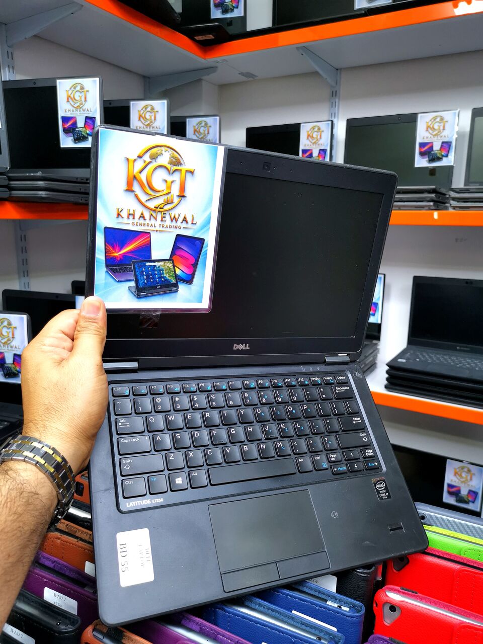 Manama, Computers, BHD 55,  Dell Latitude I7 Slim Laptop 55bd