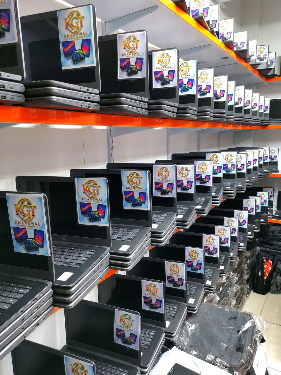 Manama, Computers, BHD 45,  Laptops
