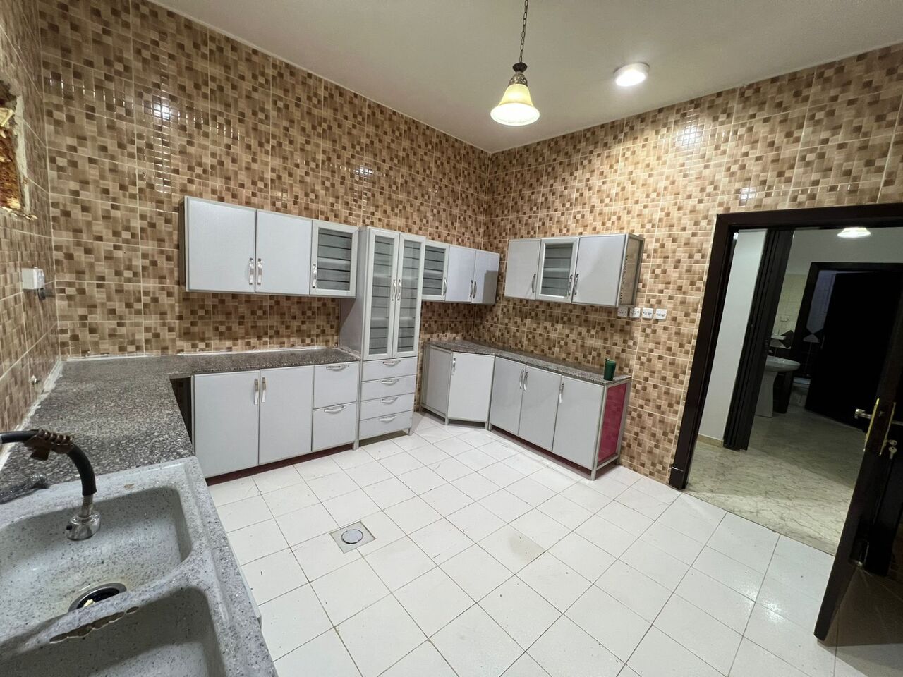 Al Rawdah, Apartments, Flats, Houses & Villas, SAR 35000/year,  3 BR,  Family Apartment First Floor Neet Clean And Large Size House With Kichecn Cabinet Install