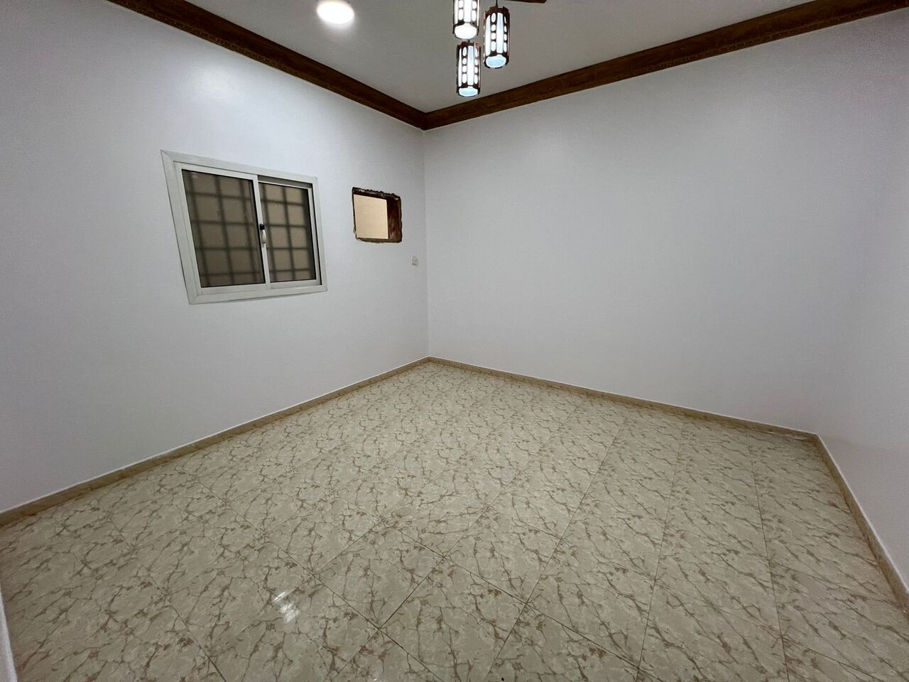 Al Rawdah, Apartments, Flats, Houses & Villas, SAR 35000/year,  3 BR,  Family Apartment First Floor Neet Clean And Large Size House With Kichecn Cabinet Install
