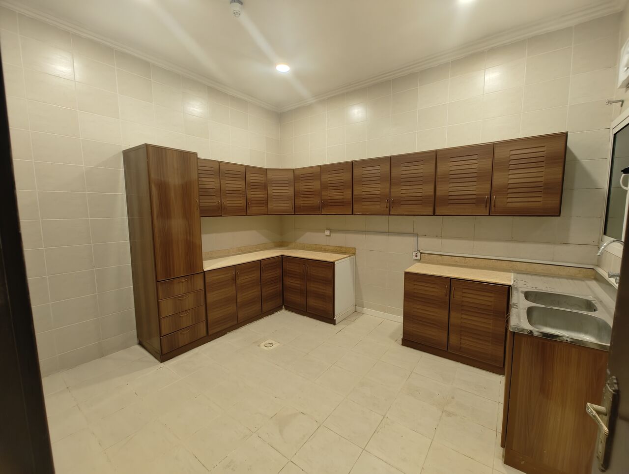 Al Malaz, Apartments, Flats, Houses & Villas, SAR 52000/year,  4 BR,  4BHK Family Apartment Available In Al Malaz Ad Dhubbat