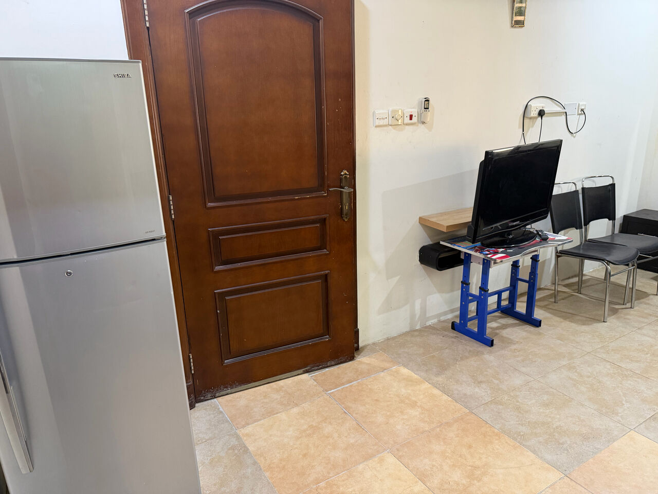 Adliya, Apartments, Flats, Houses & Villas, BHD 180/month,  1 BR,  Fully Furnished Flat For Rent (Studio)