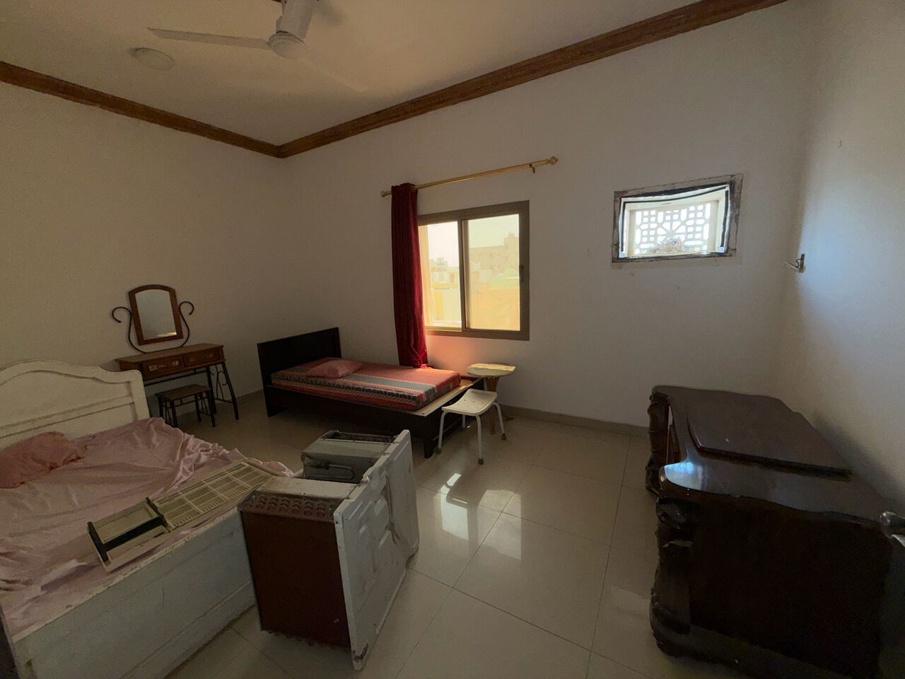 Adliya, Apartments, Flats, Houses & Villas, BHD 200/month,  1 BR,  1 Bedroom Flat For Rent Without Ewa