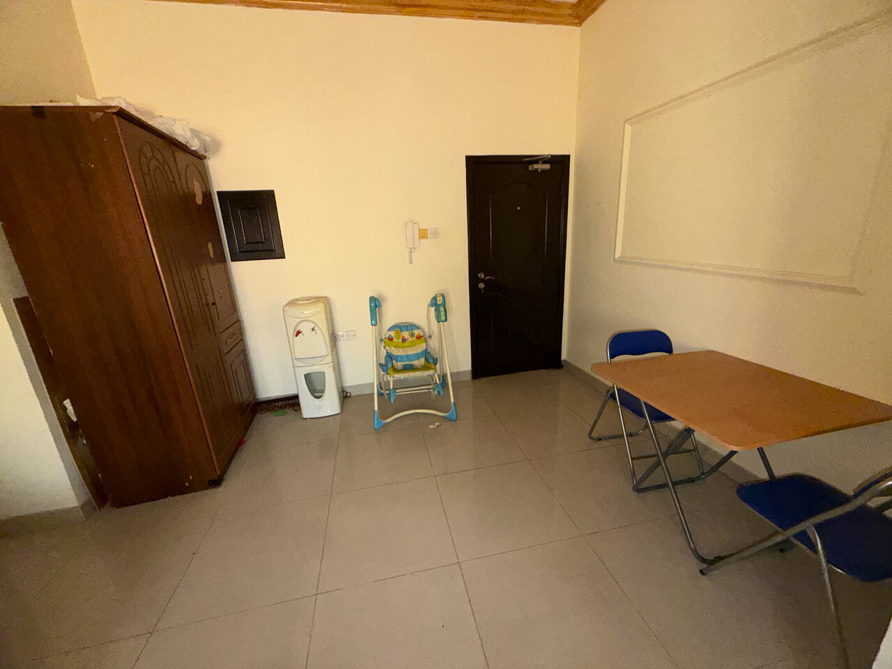 Adliya, Apartments, Flats, Houses & Villas, BHD 210/month,  2 BR,  2 Bedroom Flat For Rent Withot Ewa