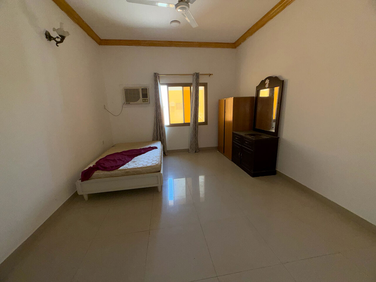 Adliya, Apartments, Flats, Houses & Villas, BHD 210/month,  2 BR,  2 Bedroom Flat For Rent Withot Ewa