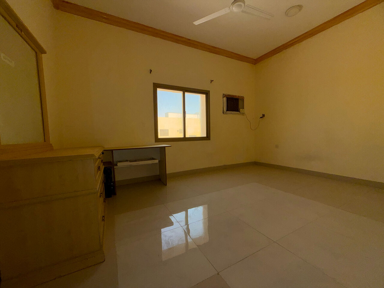 Adliya, Apartments, Flats, Houses & Villas, BHD 210/month,  2 BR,  2 Bedroom Flat For Rent Withot Ewa