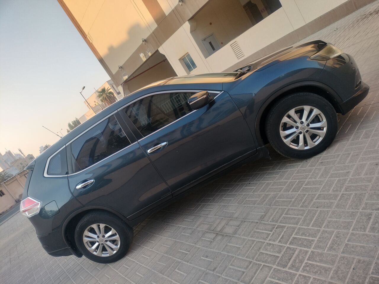 Manama, Vehicles, Cars & Trucks , Nissan X-Trail,  2016,  Automatic,  100000 KM,   Nissan Extrail