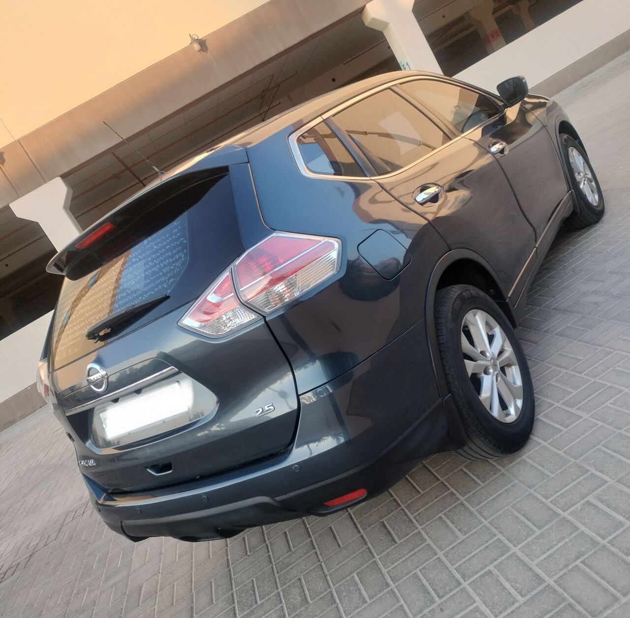Manama, Vehicles, Cars & Trucks , Nissan X-Trail,  2016,  Automatic,  100000 KM,   Nissan Extrail