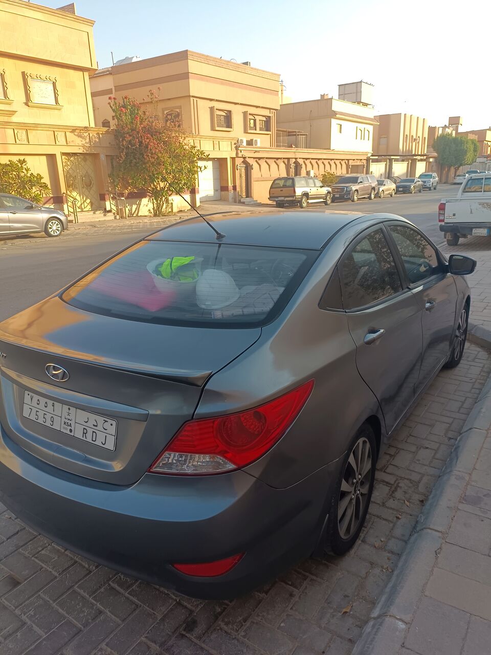 Riyadh, Vehicles, Cars & Trucks , SAR 21000,  Hyundai Accent,  2014,  Automatic,  371000 KM,   For Sale In Ryadh Diriyah