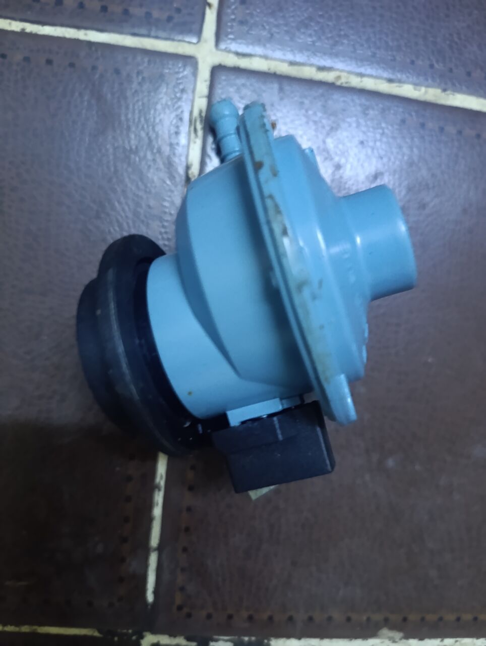 Umm Al Hamam, Household Items, SAR 110,  For Sale &ndash; Geepas Stove & New Regulator