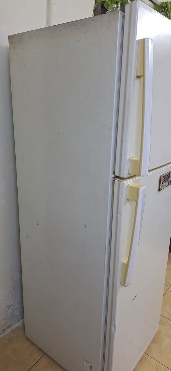 Manama, Appliances, BHD 30,  Fridge Double Door Samsung