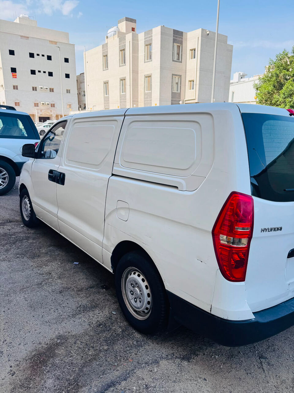 Jeddah, Vehicles, Cars & Trucks , SAR 22500,  Hyundai H1,  2010,  Manual,  452065 KM,  VAN FOR SALE BUS URGENT