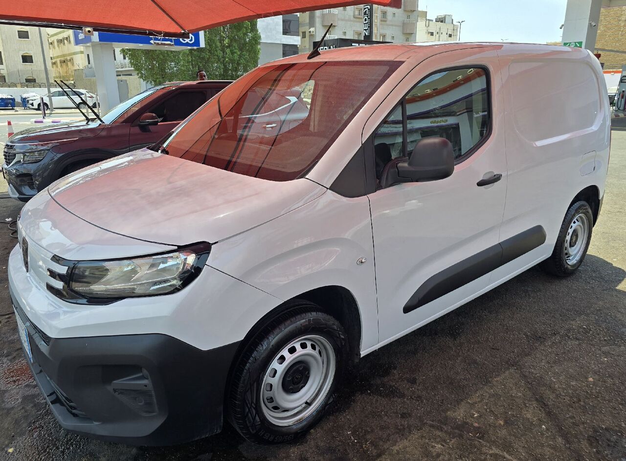 Jeddah, Vehicles, Cars & Trucks , SAR 45000,  Peugeot Partner,  2025,  Manual,  3100 KM,