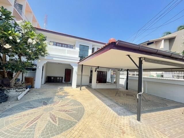Bangkok, Villas, THB 79000,  100 Sq. Feet,  ให้เช่าบ้านเดี่ยว ย่านราชวิถี เขตด