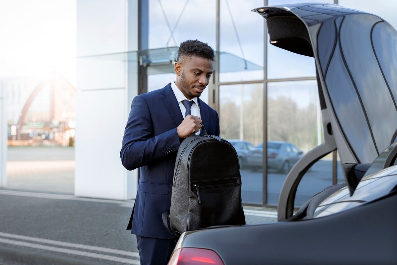 London, Passenger Transport, Gatwick Airport Taxi Transfers