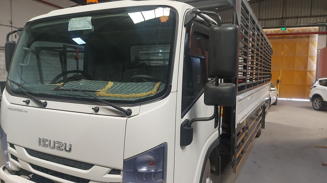 Riyadh, Vehicles, Cars & Trucks , SAR 165000,  Isuzu Reward,  2025,  Manual,  8000 KM,  Isuzu Dyana For Sale