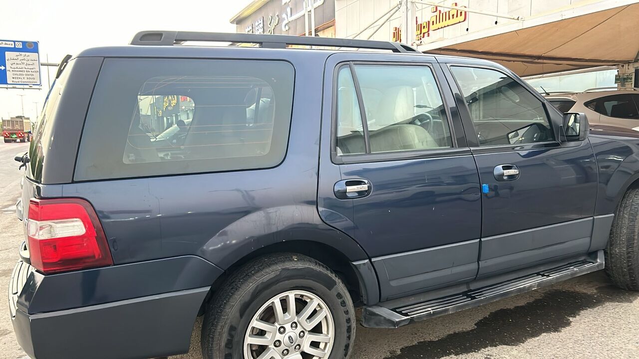 Jizan, Vehicles, Cars & Trucks , SAR 36000,  Ford Expedition,  2013,  300000 KM,  Excellent Car