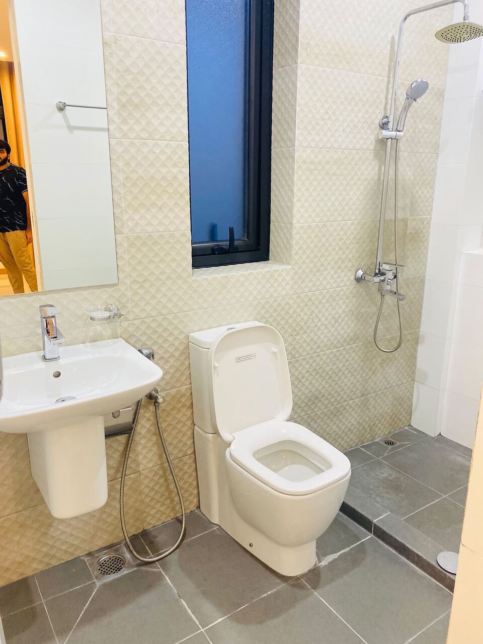 East Riffa, Apartments, Flats, Houses & Villas, BHD 150/month,  Studio,  Studio Flat Available For Rent In Riffa With EWA | AC