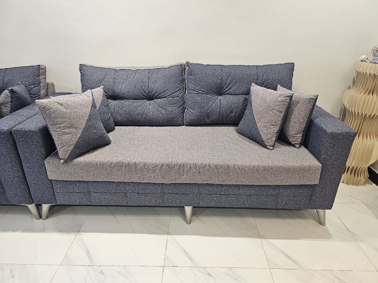 Riyadh, Furniture, SAR 1000,  Modern L-Shape Sofa Set &ndash; Excellent Condition (Like New)