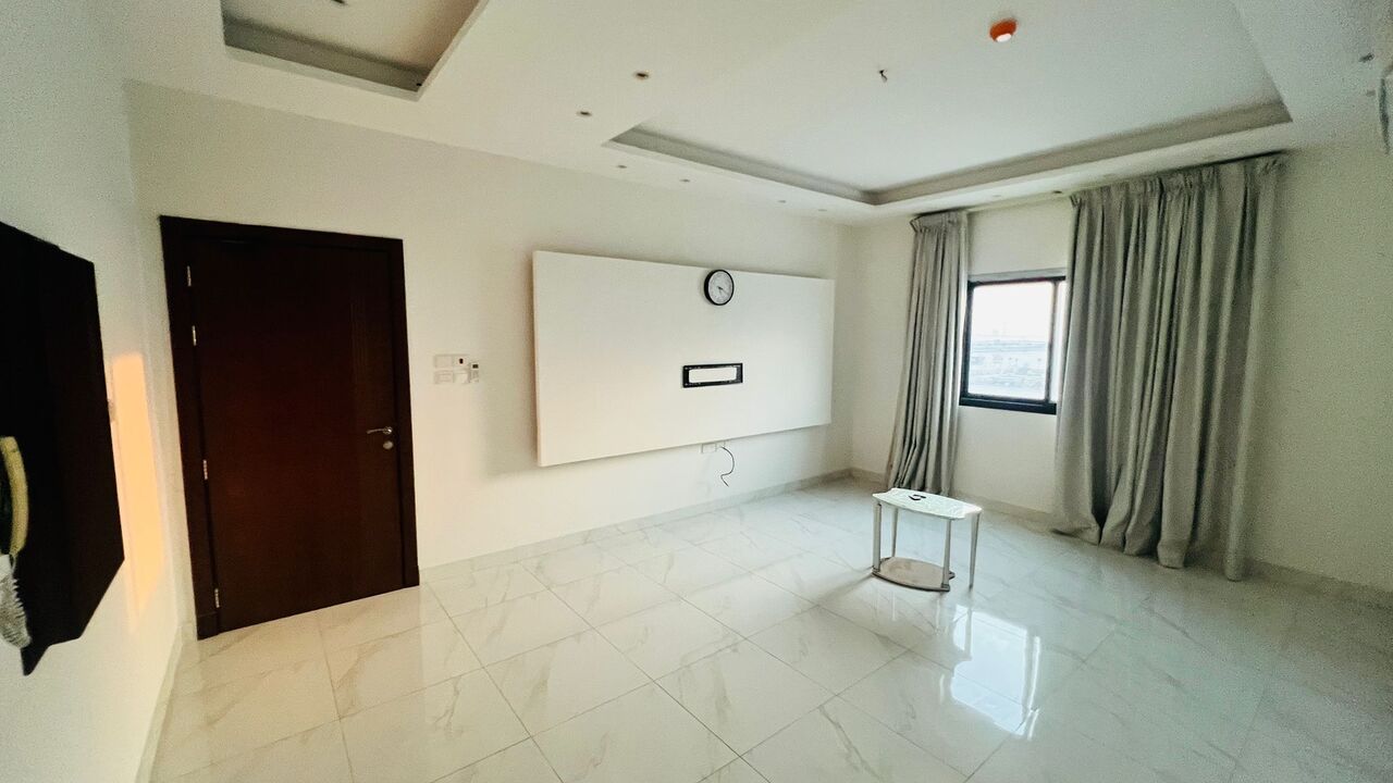 Busaiteen, Apartments, Flats, Houses & Villas, BHD 350/month,  3 BR,  BRIGHT SEMI-FURNISHED APARTMENT FOR RENT IN BUSAITEEN