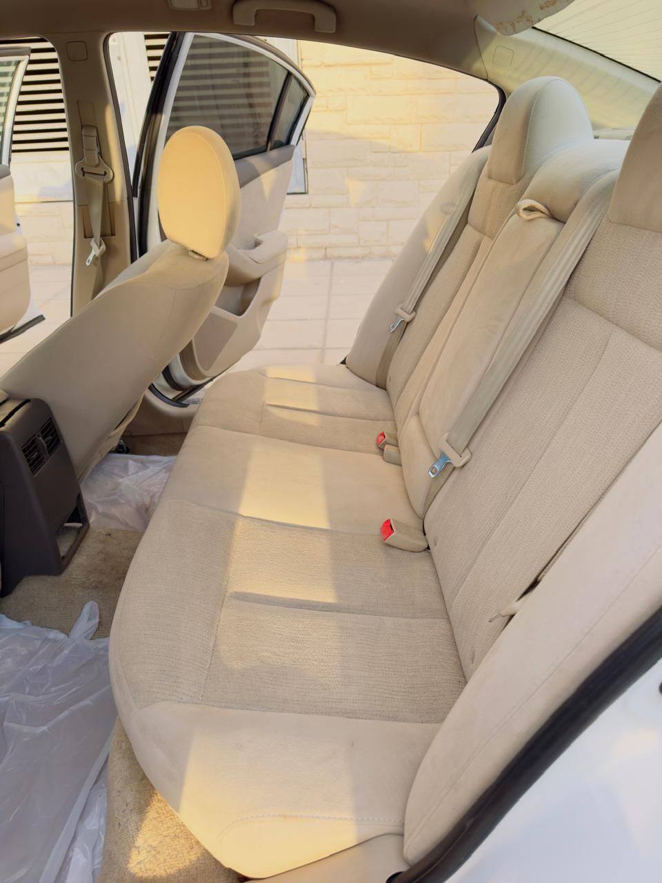 Riyadh, Vehicles, Cars & Trucks , SAR 17000,  Nissan Altima 2012,  2012,  Automatic,  318000 KM,   White Near Codition