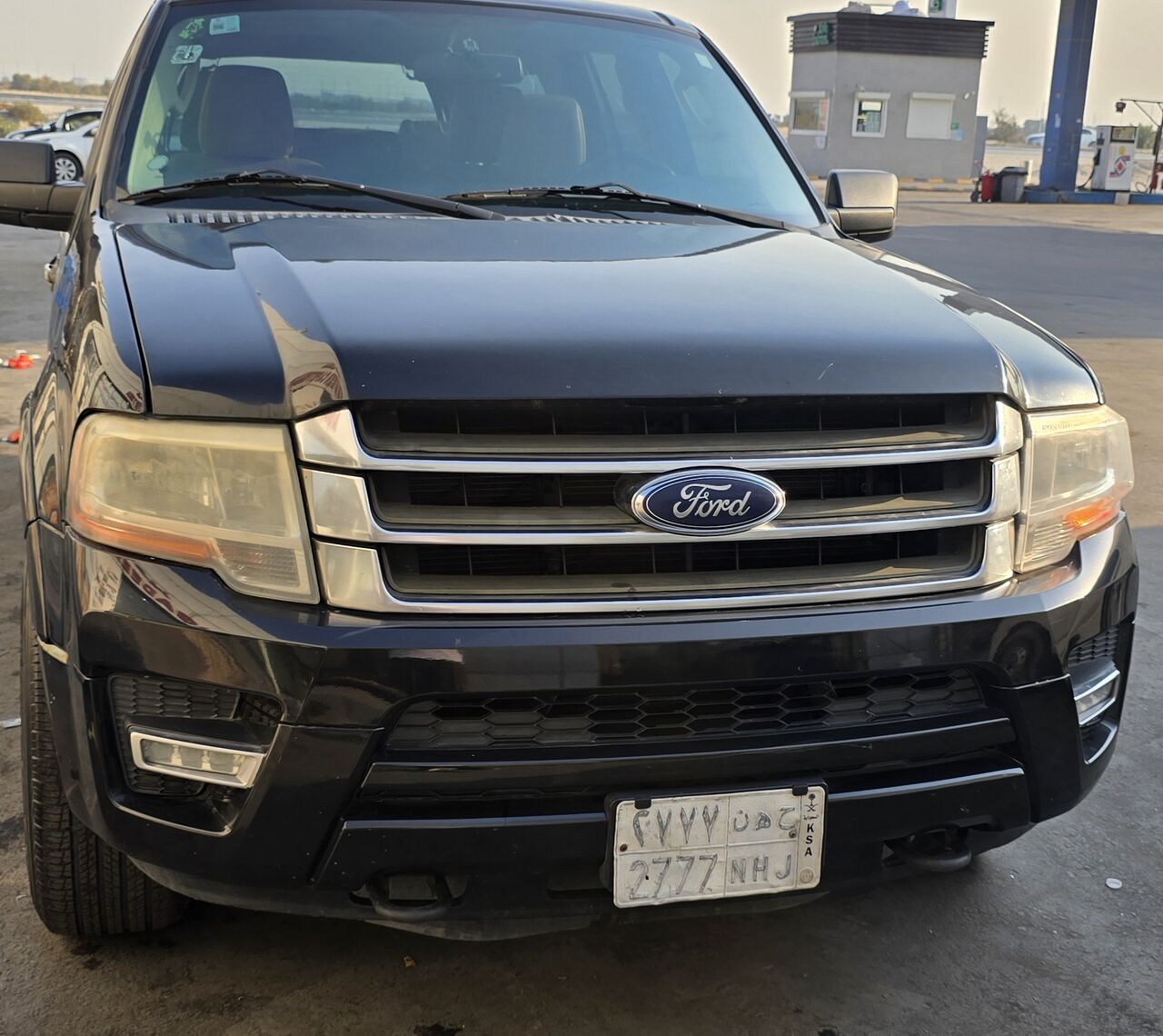 Al Khobar Al Shamalia, Vehicles, Cars & Trucks , SAR 58000,  Ford Expedition XLT,  2016,  Automatic,  261500 KM,   4x2 Black Full Option