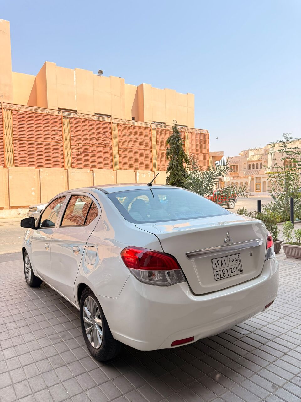 Jeddah, Vehicles, Cars & Trucks , SAR 21000,  Mitsubishi Attrage,  2019,  Automatic,  270000 KM,    For Sale Family Used Car Buy And Drive