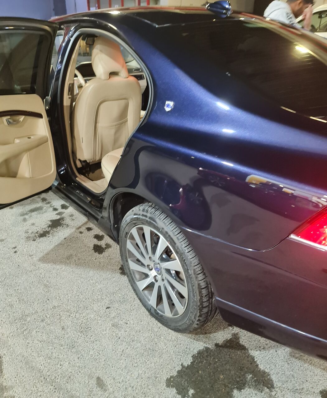 Riyadh, Vehicles, Cars & Trucks , SAR 37000,  Volvo S80,  2013,  Automatic,  190000 KM,   T6 3000cc AWD Exuctive