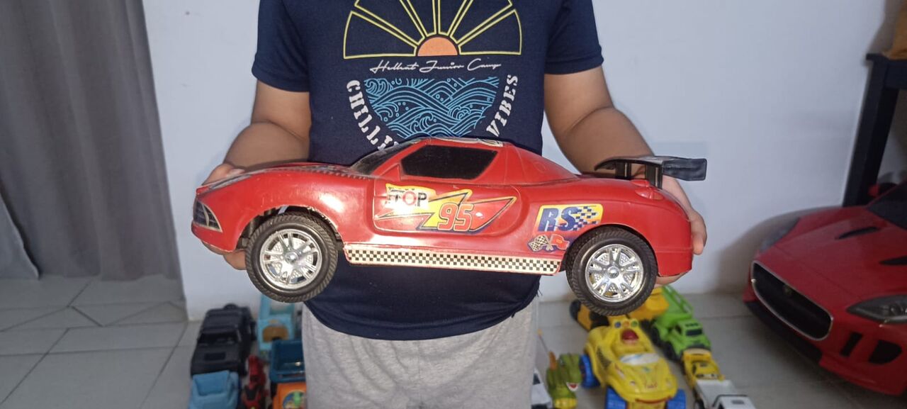 Umm Al Hassam, Baby & Kid Stuff, BHD 10,  40 Toy Cars Big To Medium Sized For 10bd Only
